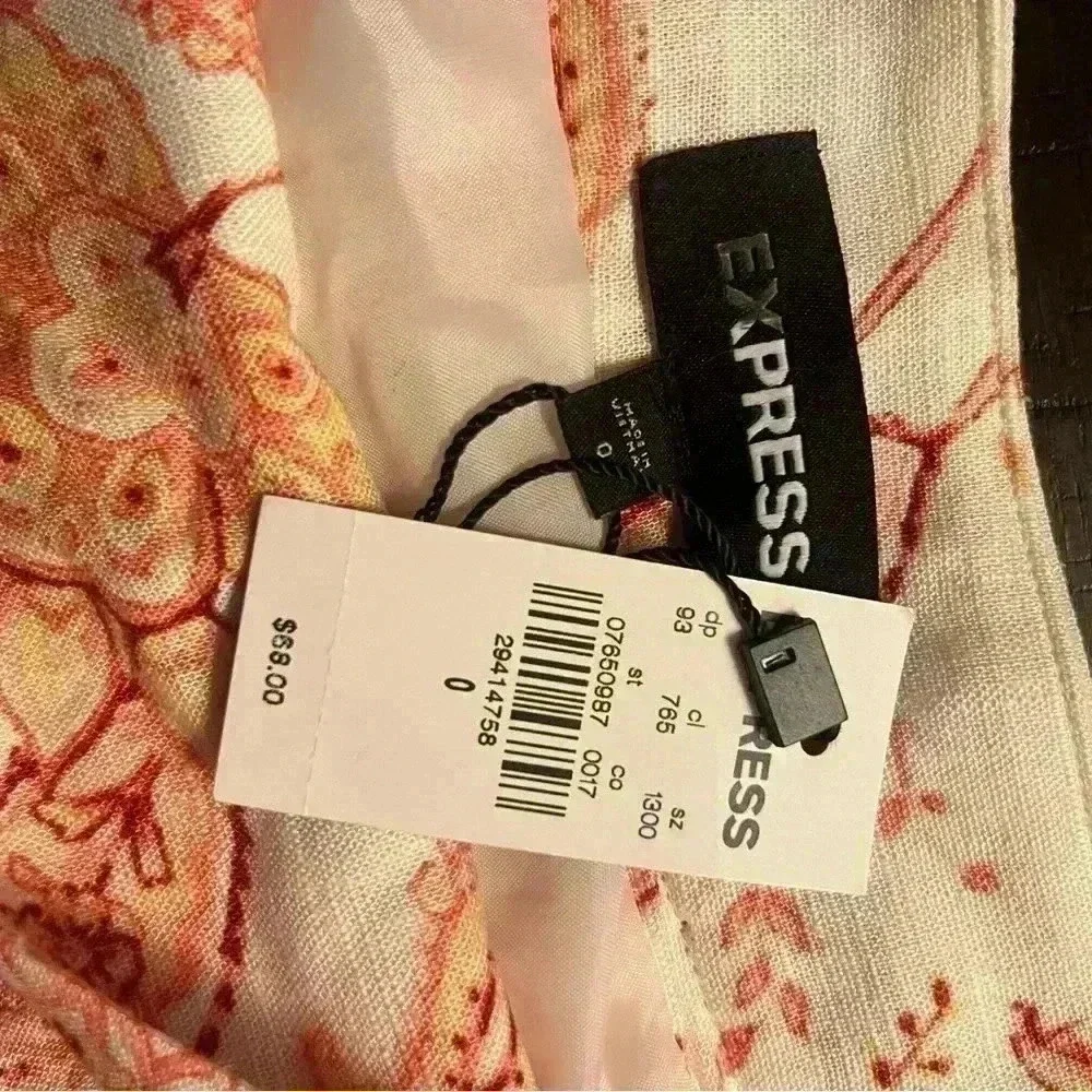 NWT- Express skirt